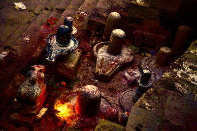 Varanasi-7551-tint2.jpg