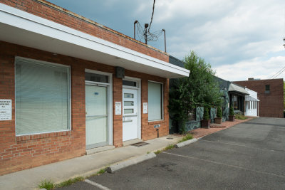 Businesses along West Jefferson St (North Side)