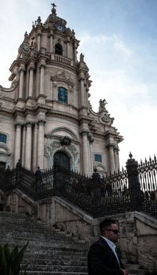 religion et lunettes noires