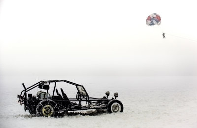 WHITEOUT2_2080.jpg