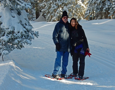 DSCN0332-DaveB-Emma-Snowshoeing.jpg