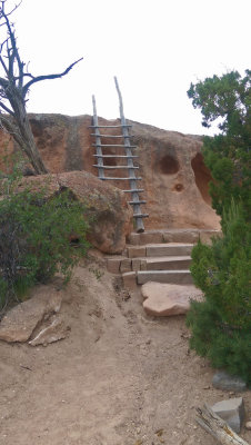 75-Tsankawi-Trail-Ladder-IMAG3953.jpg