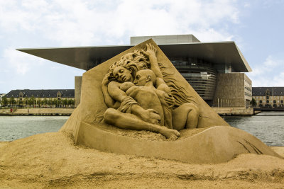 Sand Sculpture IMG_6003r1200.jpg