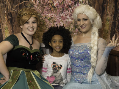 Dwarf House Princess Night