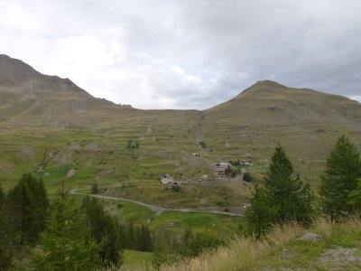 richting col de la  Colombiere