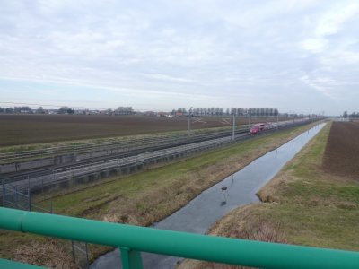 HSL spoor in Hoeksche Waard met Thalys