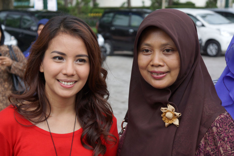 Benteng VredeBurg Museum Visitors