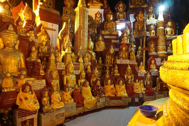 Shwe Oo Min Pagoda
