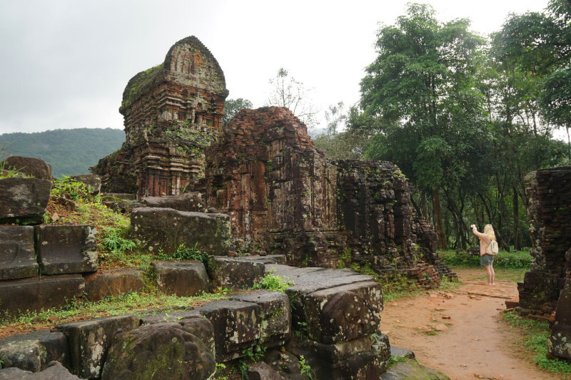 Champ Ruins