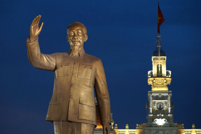 Ho chi Minh Statue