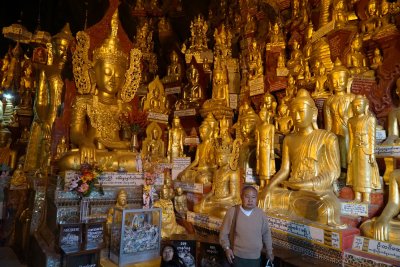 Shwe Oo Min Pagoda