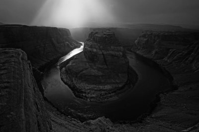 DSC06290bw.jpg