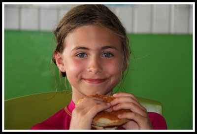 Carys Eating Cheeseburger in Paradise