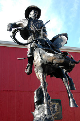 Rodeo Rider in Bronze