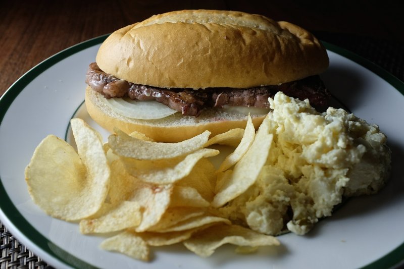 Steak Sandwich & Chips - 1