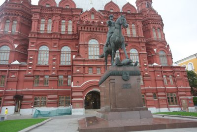 Marshall Zhukov Statue before History Museum 历史博物馆朱可夫塑像