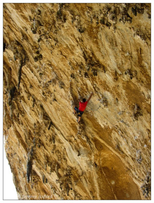 Climbing Kalymnos Grande Grotta IMG_9046 Priapos 7c --- Gaz 20150509