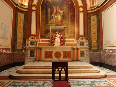 42 Interior of Metropoitan Cathedral of uenos Aires.jpg