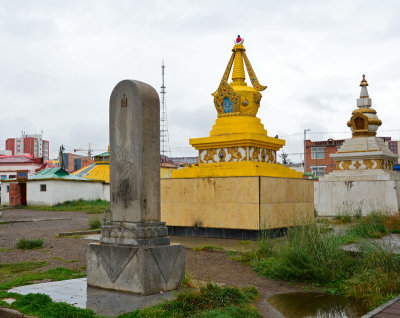 Stupa at Gandantegchinlen Monastery