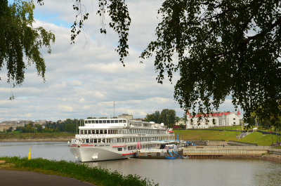 Viking Ingvar moored in Urglich