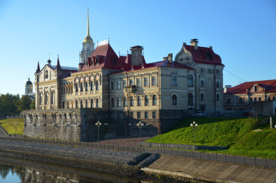 First views of Yaroslavl  28 Aug 13