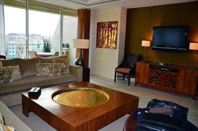 Hello Dubai - our hotel suite 5 Sep 13