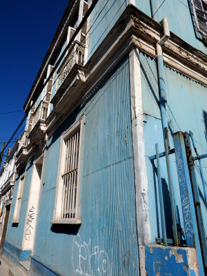 Corrugated iron walls 17 February, 2016