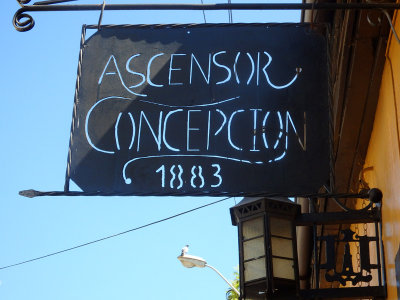 Sign - Ascenso Conception (funicular lift)