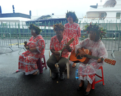 Our musical greeting to Papeete 26 February, 2016