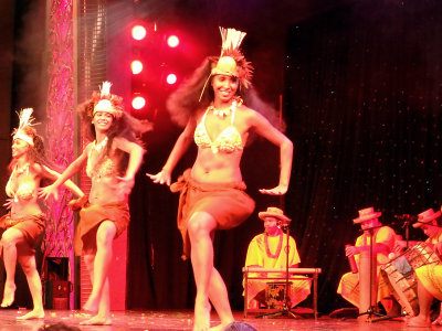 Folkloric show onboard the ship