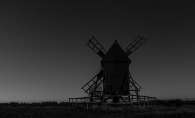 Gettlinge, by night