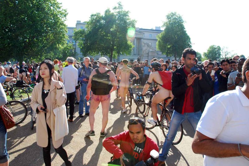  London World Naked Bike Ride 2013-195e.jpg