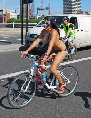 London world naked bike ride 2013-332e.jpg