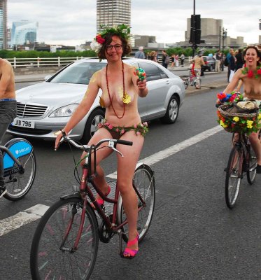 2014-london-world-naked-bike-ride-420e.jpg