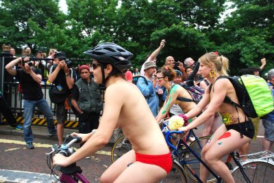 2014-london-world-naked-bike-ride-073e.jpg