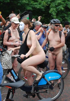 2014-london-world-naked-bike-ride-089e.jpg