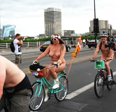 2014-london-world-naked-bike-ride-235e.jpg