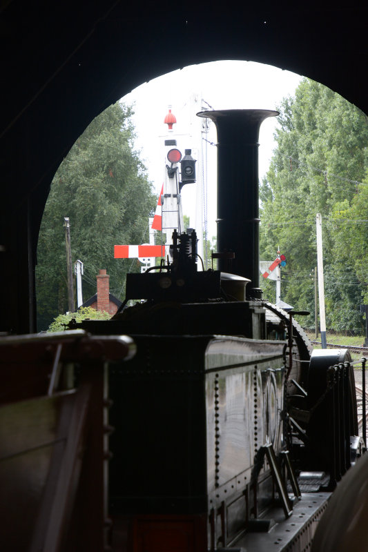 BROARD GAUGE ENGINE AT  DIDCOT RAILWAY CENTRE