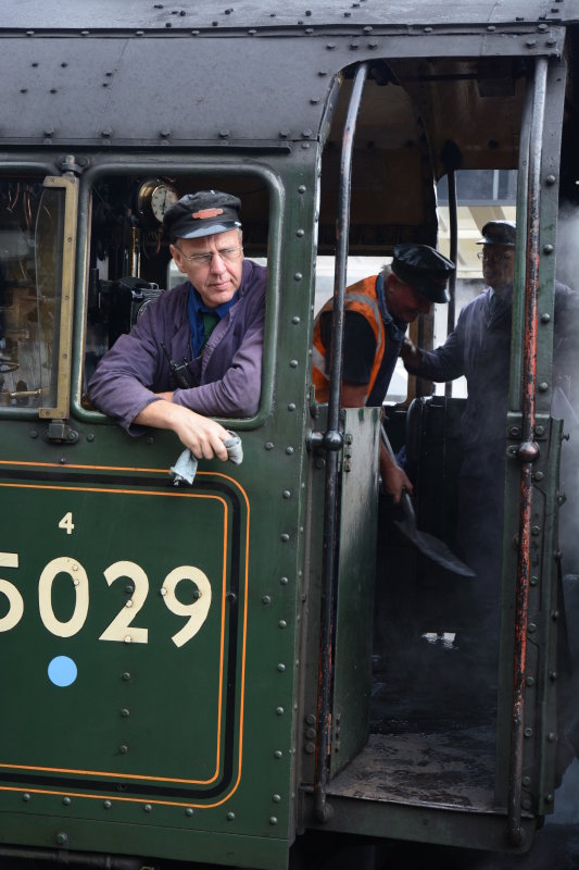 75029 Green Knight waiting for the next run on the NYM railway