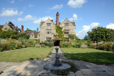 Gravetye Manor Nr East Grinstead