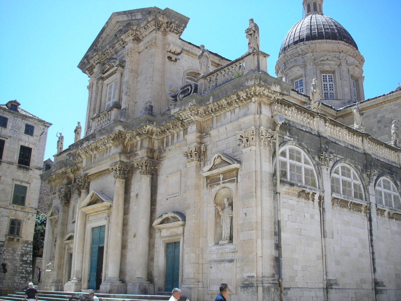 Dubrovniks beautiful baroque cathedral