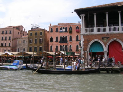 Traghetto stop, where small boats ferry people back and forth across the canal.