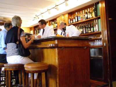 The bar at Harry's Bar