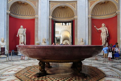 87 ROME, Vatican Museum, emperor's bath
