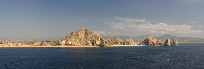 50 Cabo San Lucas, Lands End