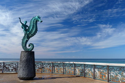 5 Puerto Vallarta, seahorse art