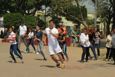 156 Guadalajara, Sunday dance-lessons-in-the-park