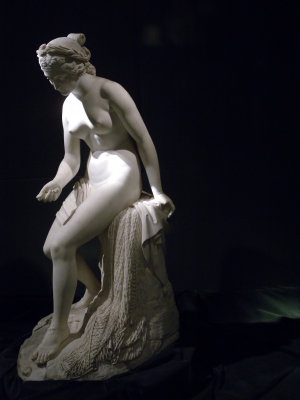 nude statue