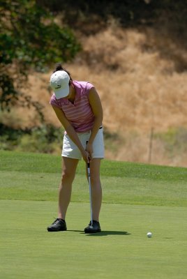 Casey Gee 82 on 5th green