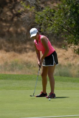 Tarah Kubes 81 on 5th green